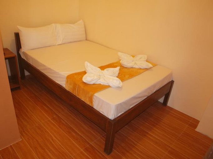 Bedroom 2, Nathaniel Hotel, Daet