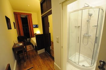 Others 3, Hotel Aliados, Porto