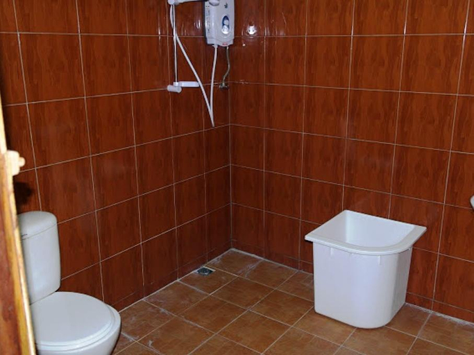 Bathroom 4, Izz Room Motel, Langkawi