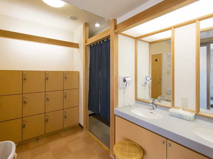 Bathroom 4, Saijo-Urban-Hotel, Saijō
