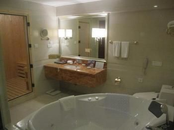 Guestroom 5, Galaxy Garden Hotel - Fuzhou, Fuzhou