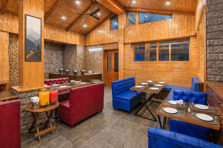 Food & Drinks 4, 8fold by Larisa, Jibhi, Kullu