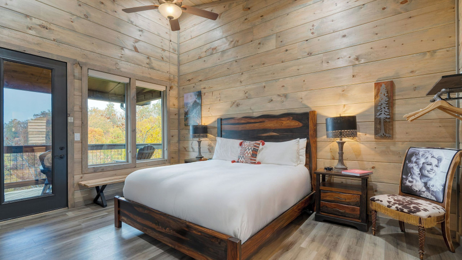 Bedroom 2, Luxe Design New Build Indoor Pool, Spa, Arcade, Firepit Rambling Ridge Lodge, Sevier