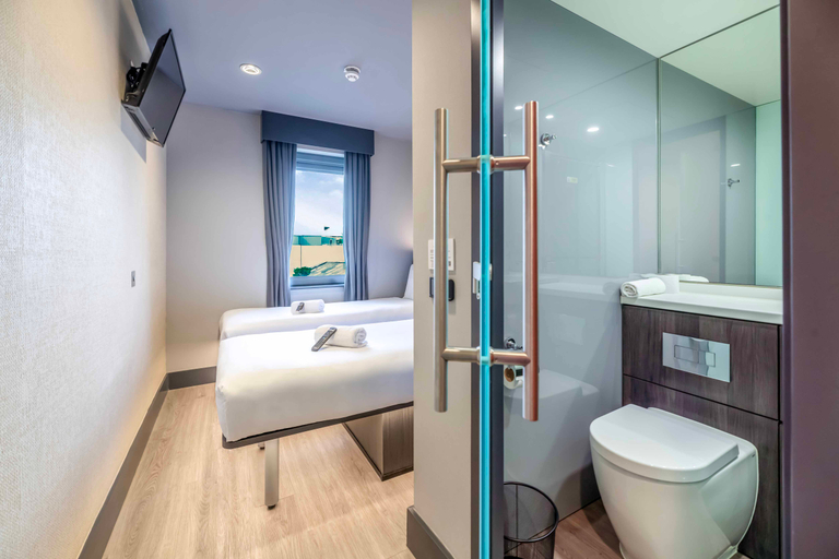 Bathroom 4, easyHotel Dublin City Centre, Dublin