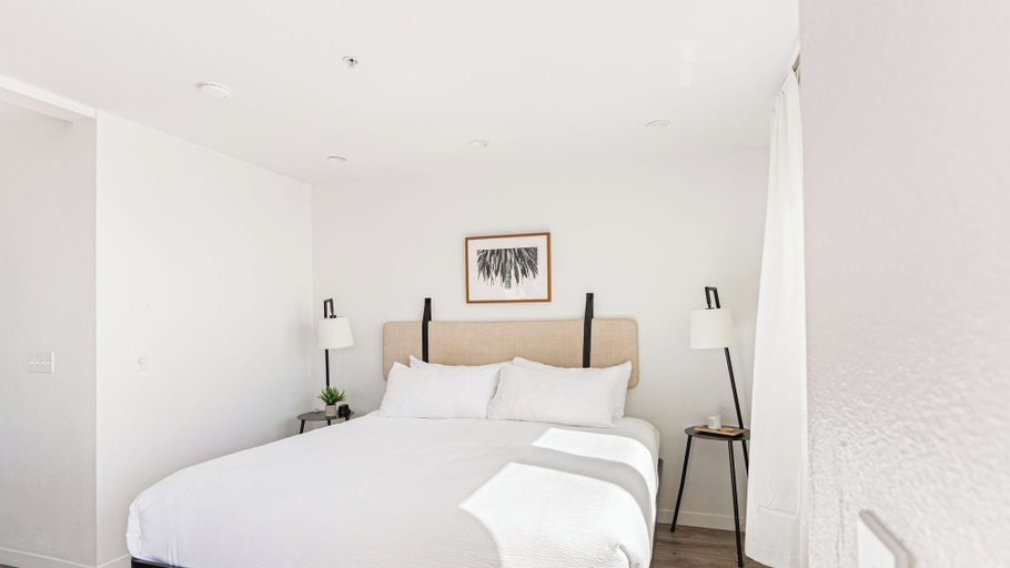 Bedroom 2, 4 Cayucos Bungalows Steps to Beach, Sleeps 16, Pet Friendly, San Luis Obispo
