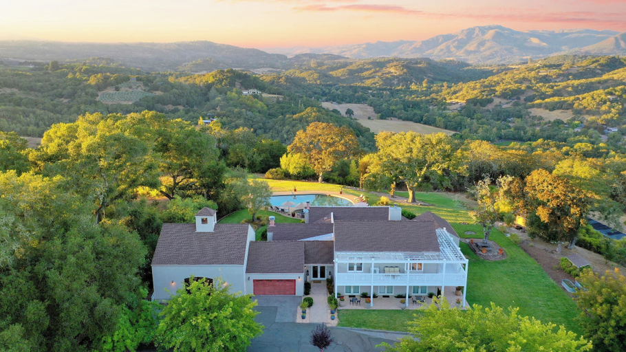 Exterior & Views 2, Sonoma Sunshine by Avantstay Countryside Views, Sonoma