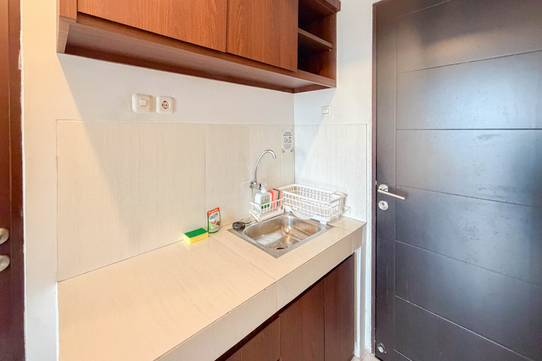 Others 4, Comfortable and Practical Studio Room at Suncity Residence Apartment By Travelio, Sidoarjo