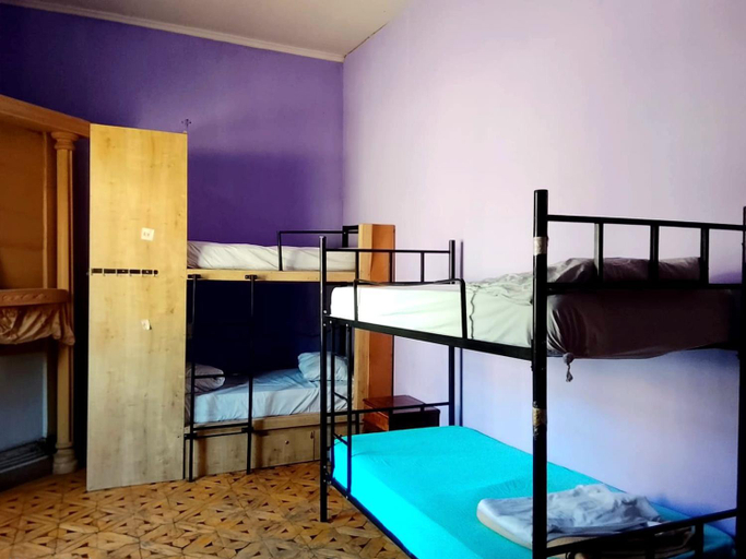 Bedroom 3, Colors Hostel, Tbilisi