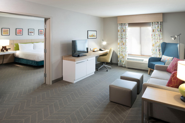 Bedroom 4, Hilton Garden Inn Sioux City Riverfront, Dakota