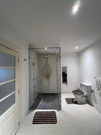 Bathroom 4, Nora Lyn - Colombo, Thimbirigasyaya