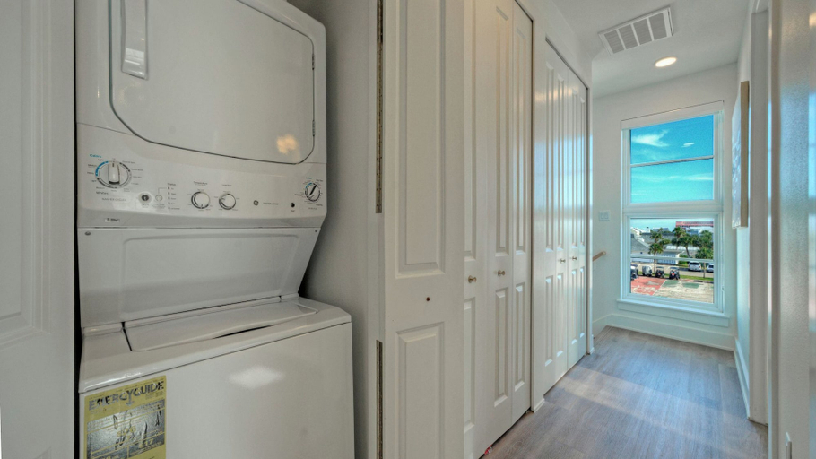 Interior 5, Port Aransas Home With Boardwalk Beach Access, Private Pool & Sunset Views Coastal Commons by Avantstay, Nueces