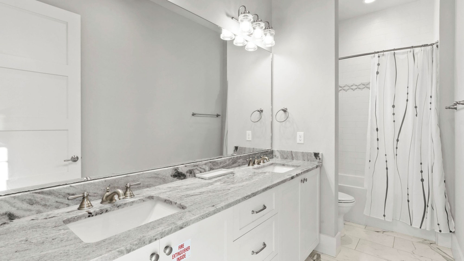 Bathroom 4, The Palmetto Blue by Avantstay Steps to Beach, Ocean Views, Walton