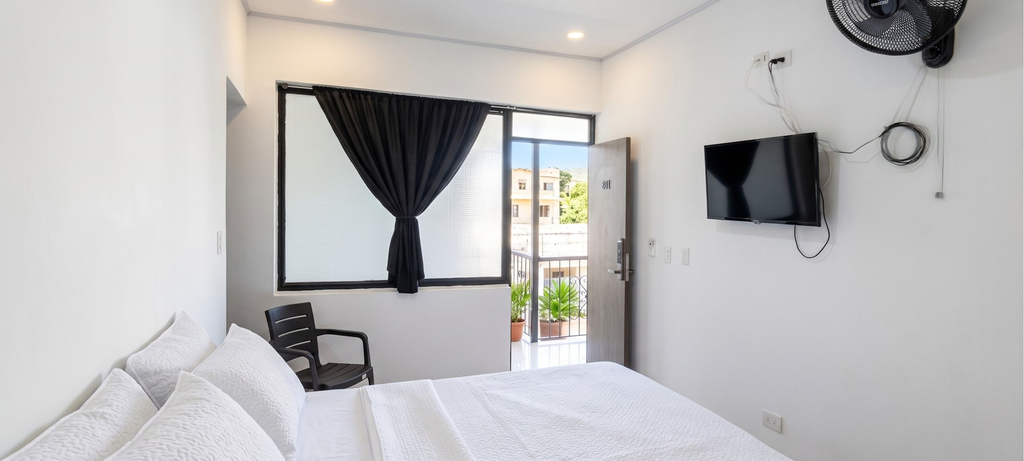 Room 2, Hotel San Rin, Nilo