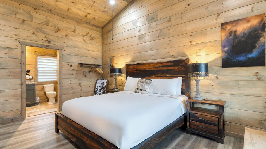 Bedroom 3, Luxe Design New Build Indoor Pool, Spa, Arcade, Firepit Rambling Ridge Lodge, Sevier