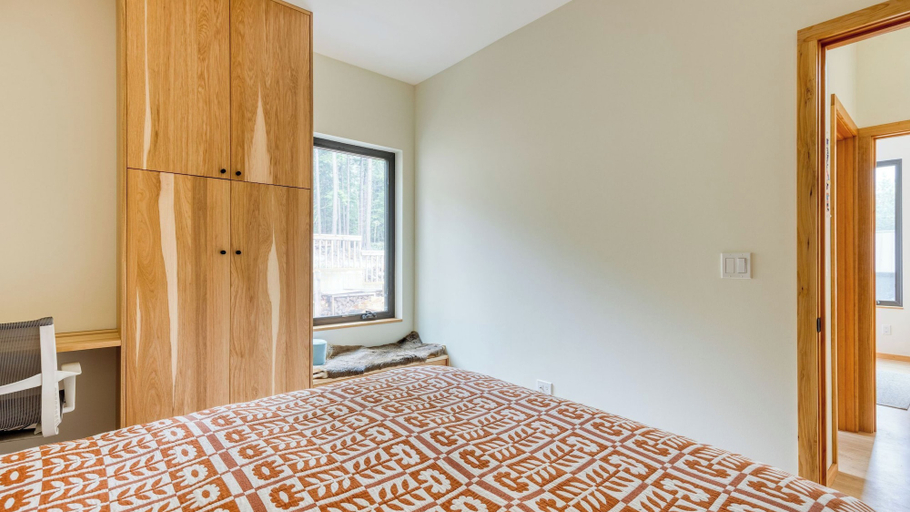 Bedroom 3, Rustic Arch Cape Getaway w/ Vibrant Interior Walk to the Beach Cape Wonder, Clatsop