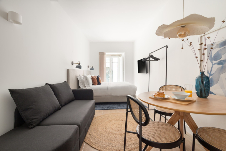 Room 4, Lapa Diplomatic Flat 0 4 by Feel Lisboa, Lisbon