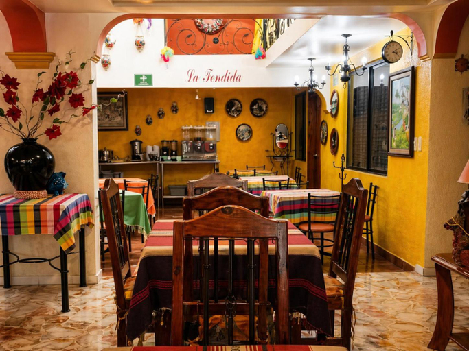 Food & Drinks 4, Hotel Dona Alicia, Del Centro