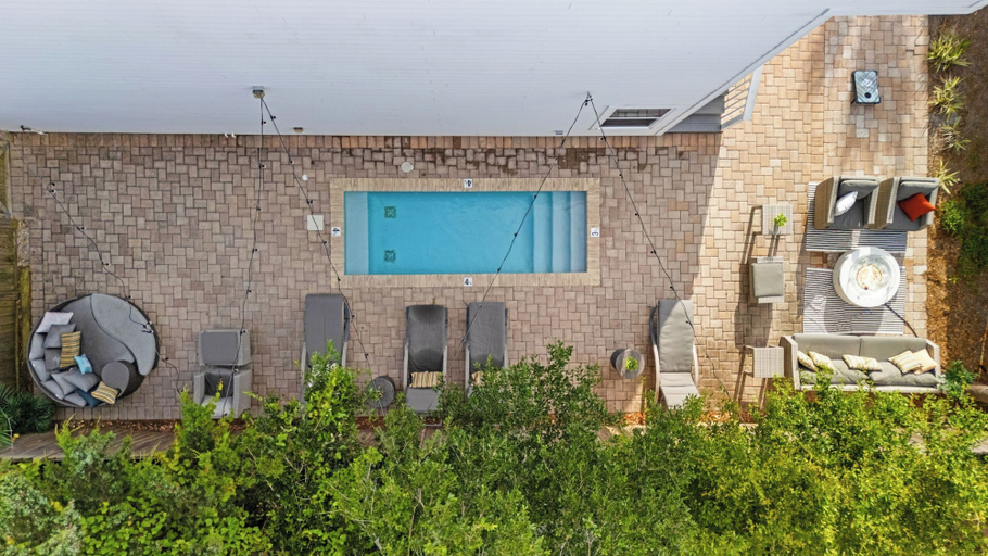 Exterior & Views 2, Pool, Firepit, Near Miramar Beach Access Blue Surf Lane by Avantstay, Walton
