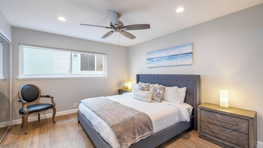 Bedroom 3, Ocean Breeze I by Avantstay Steps to the Beach!, Orange