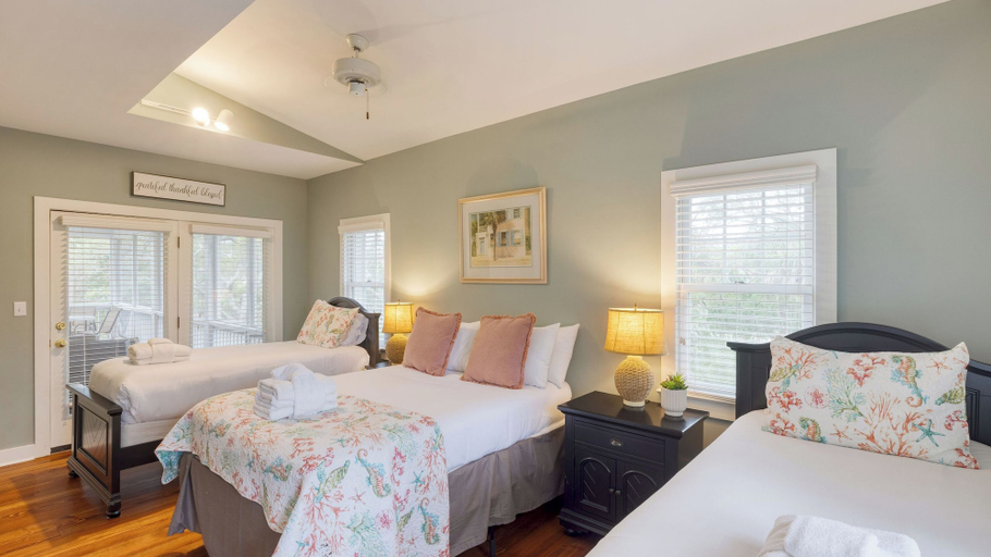 Bedroom 3, Seaclusion by Avantstay Walk to the Beach, Charleston