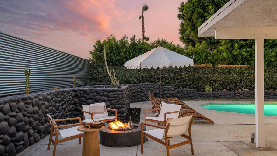 Others 3, Yellowjacket by Avantstay Entertainers Yard 10min to Downtown, Riverside