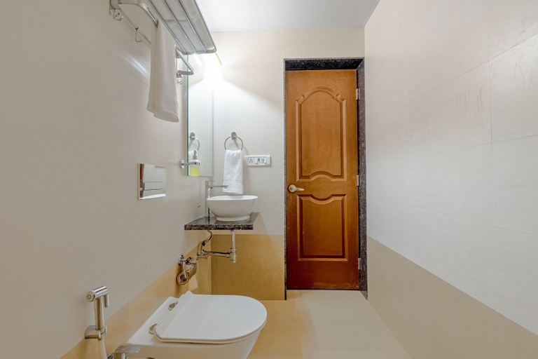 Bathroom 4, Nature Trails Sajan, Vikramgad, Palghar