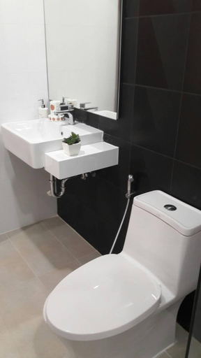 Bathroom, Ozone Condotel Apt 716, Phuket Island