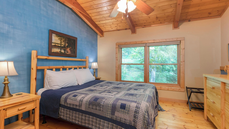 Bedroom 4, Mountain Gem by Avantstay Incredible Views, Haywood