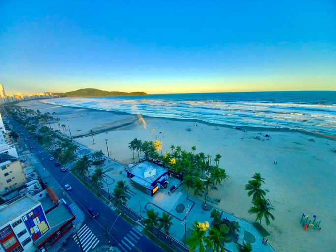 Others 4, Edifício Augustus, São Vicente