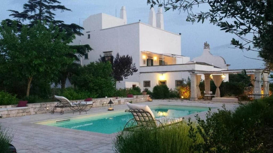 Pool, Masseria Tagliente, Taranto
