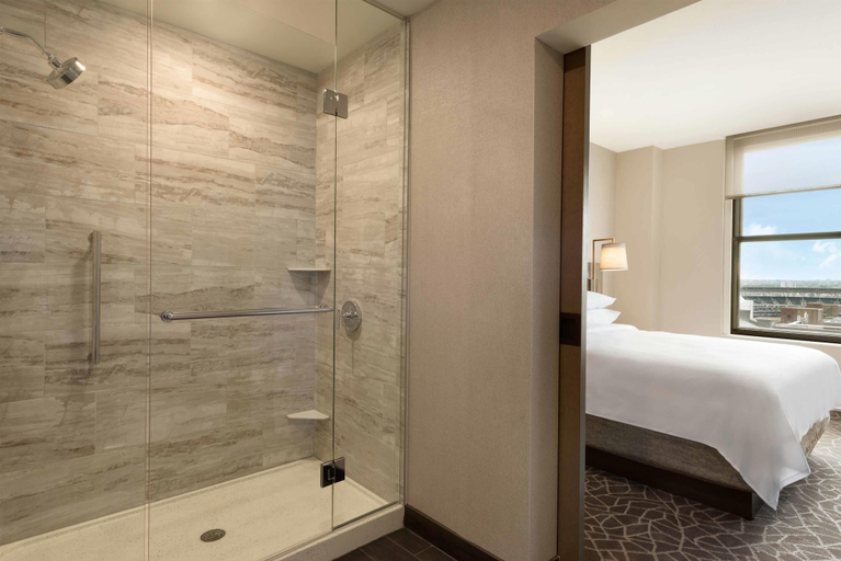 Bedroom 3, Embassy Suites by Hilton Minneapolis Downtown, Hennepin