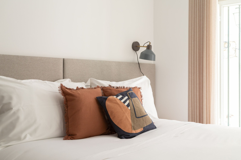 Room 2, Lapa Diplomatic Flat 0 4 by Feel Lisboa, Lisbon