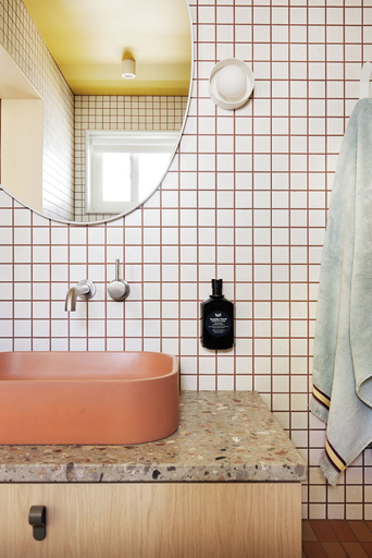Bathroom 4, Dolphins Motel, Shoalhaven - Pt B