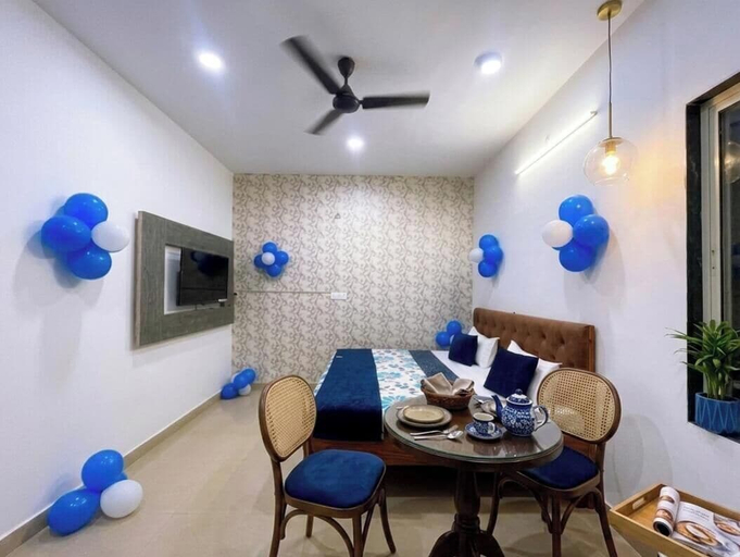 In-room dining, The Ghat Side home stay, Varanasi