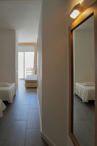 Bedroom 3, ENDLSS BEACH & DISCO HOTEL IBIZA ADULTS ONLY, Baleares
