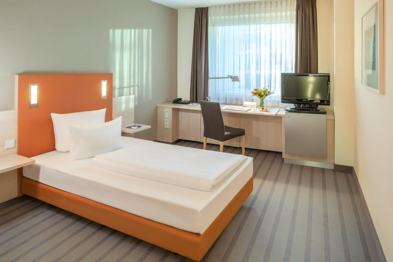 Bedroom 2, Essential by Dorint Berlin-Adlershof, Berlin