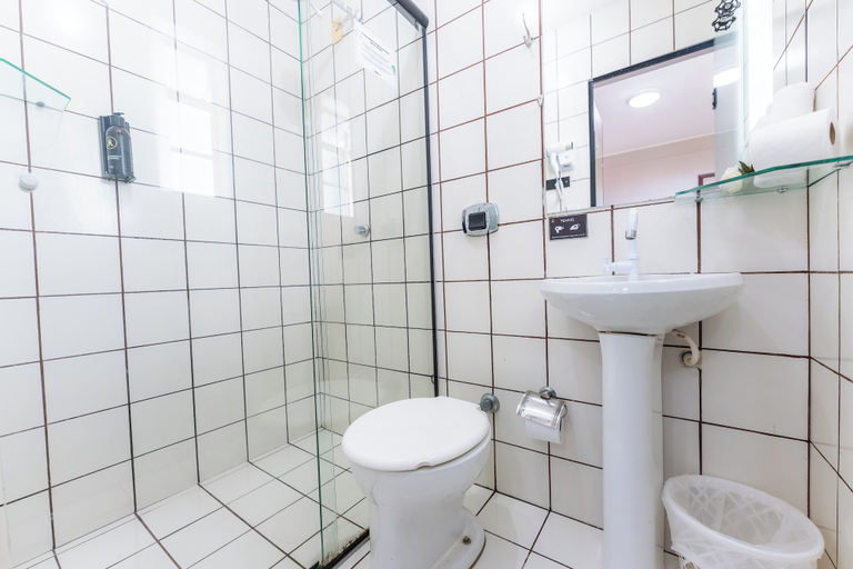 Bathroom 5, Hotel Europa Brasília by Bsb Inn, Brasília