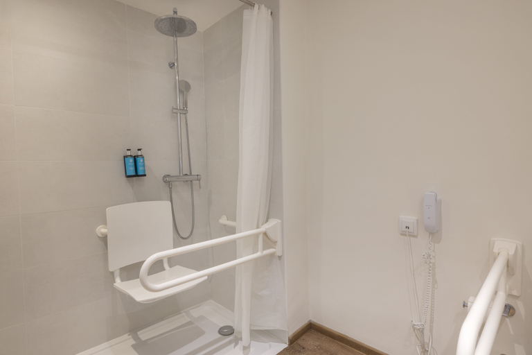 Bathroom 5, Alua Calas de Mallorca Resort, Baleares