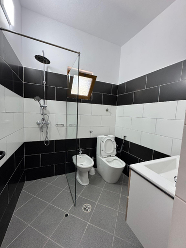 Bathroom 3, Gueshouse Redilka, Sarandës