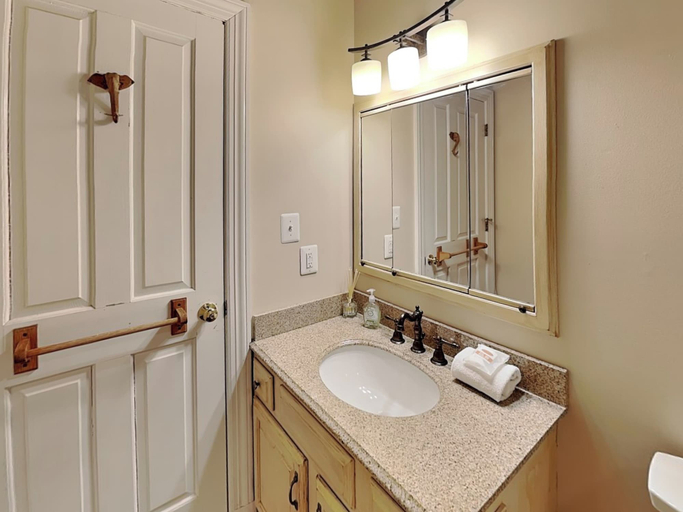 Bathroom 3, Bearfoot Lodge by Taylor Made Deep Creek, Garrett