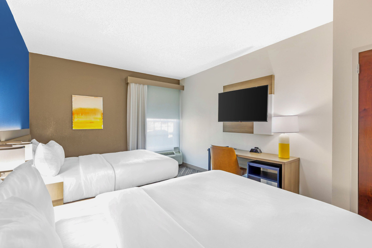 Bedroom 4, Comfort Suites Sumter, Sumter