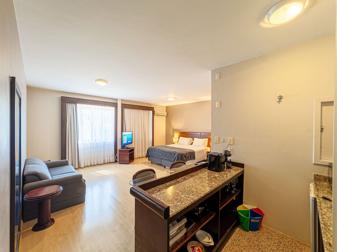 Room 2, Hotel Prinz - Com café da manhã, Joinvile
