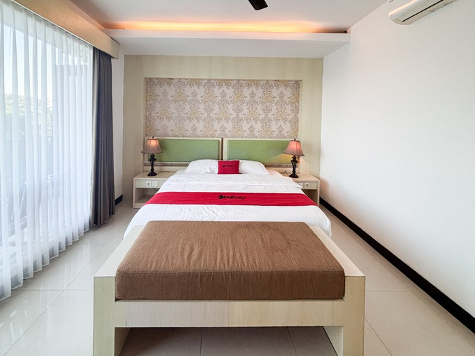 Bedroom 3, RedDoorz @ First Homestay Bypass Kuta, Badung