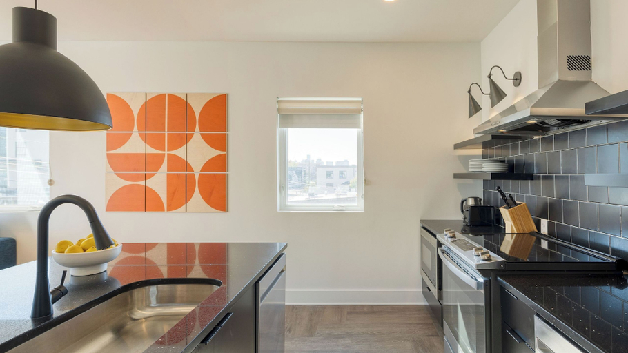 Interior 1, 916 Main 12 Unit Buyout - 30bdrs! Prvt Two Floors, Davidson