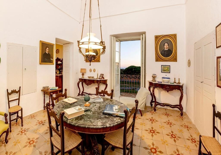 Interior 4, Masseria Tagliente, Taranto
