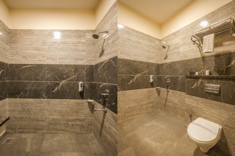 Bathroom 5, Pax Hotel Welcome Inn, Amritsar