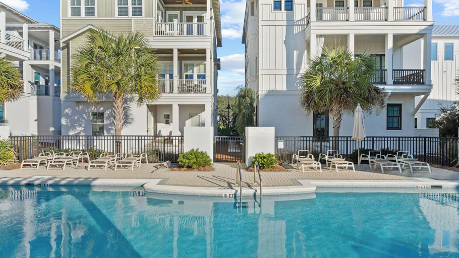 Sport & Beauty 5, The Palmetto Blue by Avantstay Steps to Beach, Ocean Views, Walton