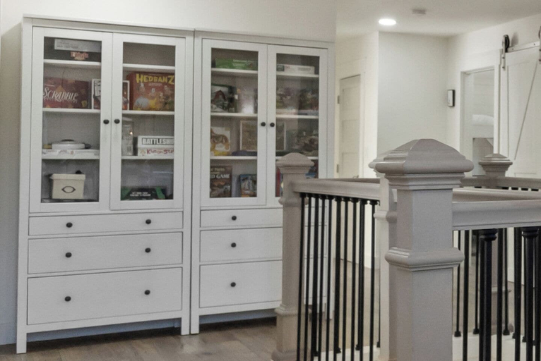 Interior 3, Serene 5BR Farmhouse Retreat Shoreline, King