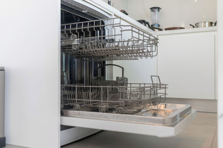Private kitchenette, Nicky Serene 3BR Pool Villa, Pulau Phuket