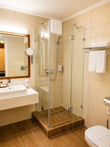 Bathroom 4, Batthyány Kastélyszálló, Zalaszentgrót